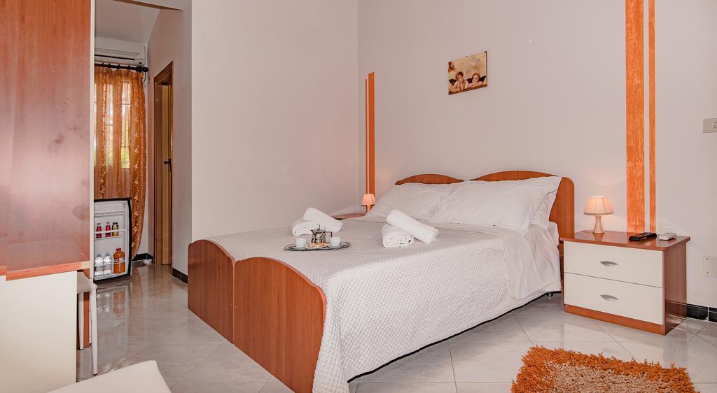 Kamarina Land Bed & Breakfast Santa Croce Camerina Exterior photo